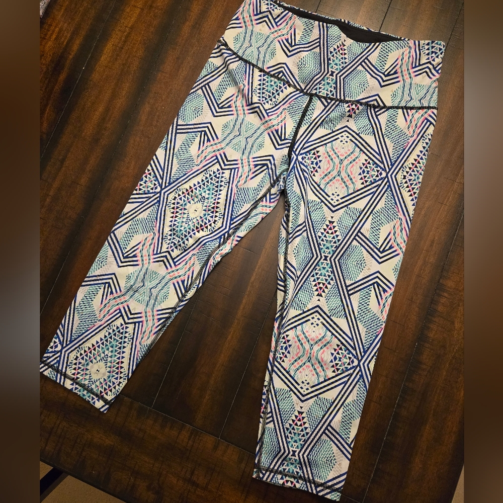 VSX Capri workout Pants